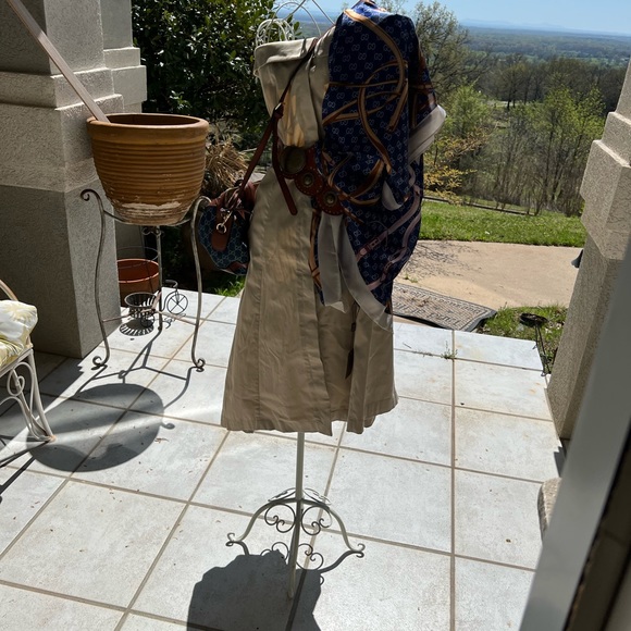 Strapless Banana Republic asymmetrical khaki dress size 10 knee length - Picture 13 of 16